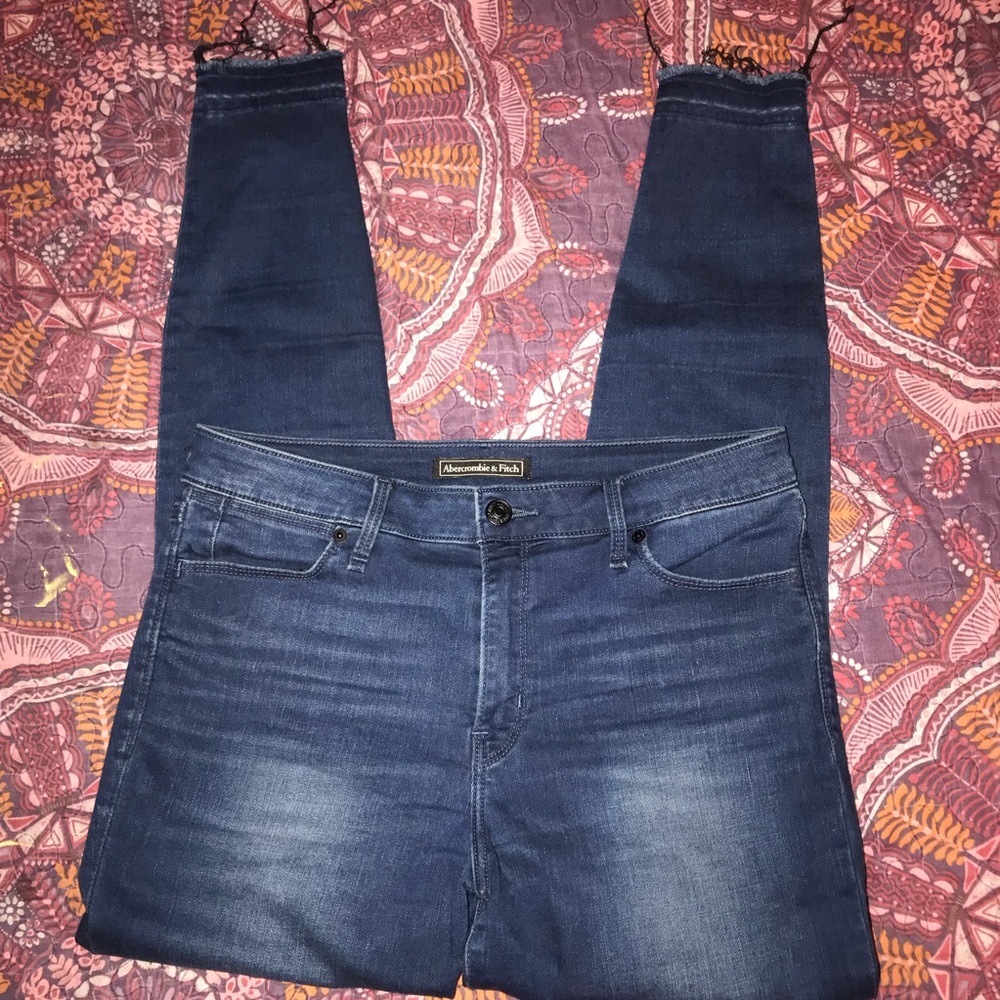 A & f jeans